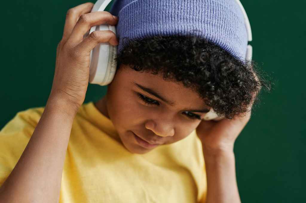 Teaching Children and Teens about Safer Personal&nbsp;Listening